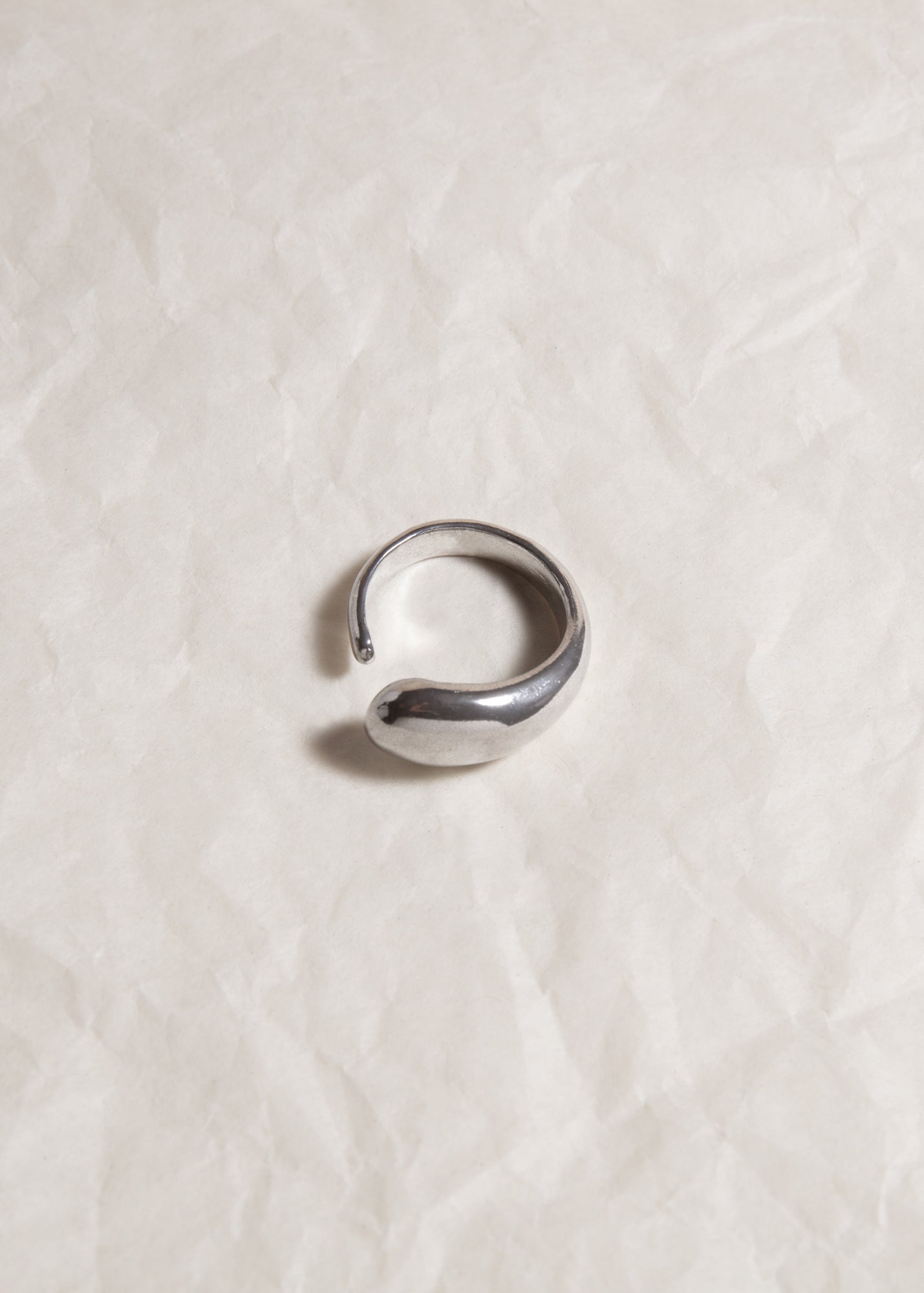 Curve Ring – OMA (One More Again)